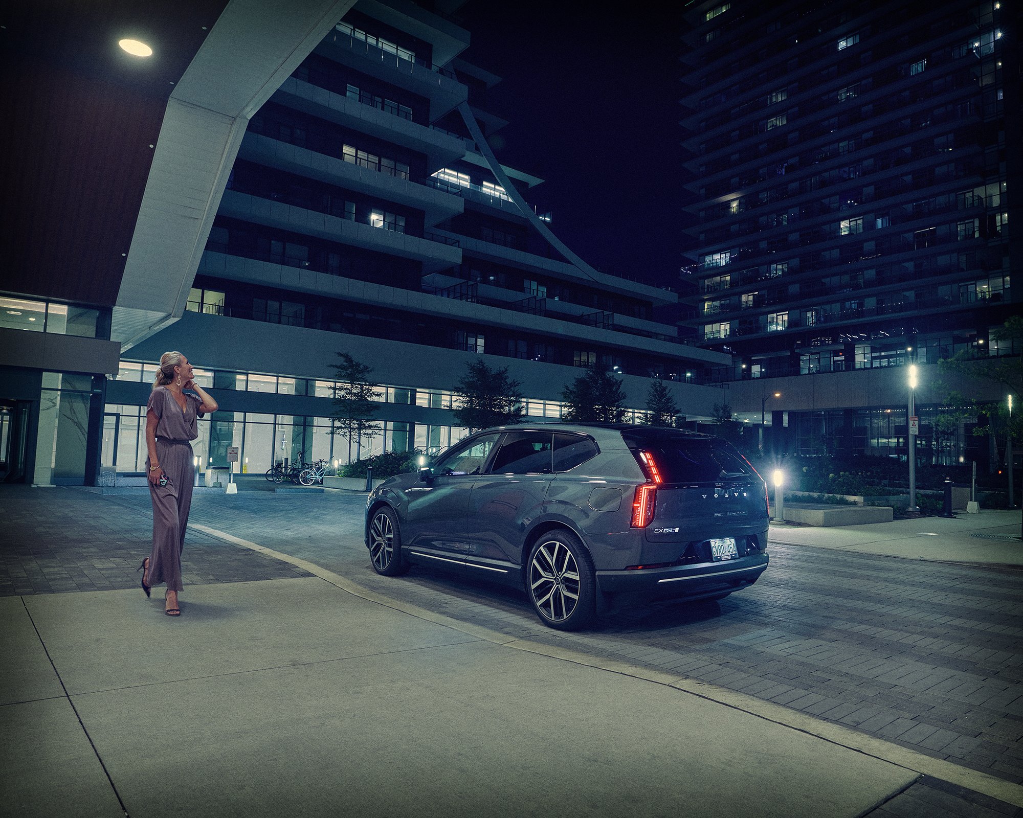Volvo_EX60_2026_02F_P.jpg