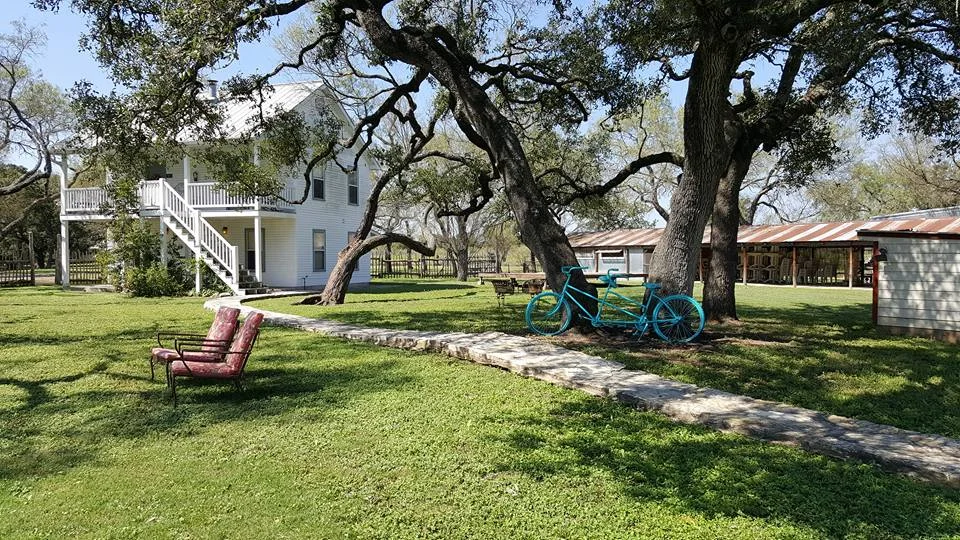 Full Moon Inn 2.jpg