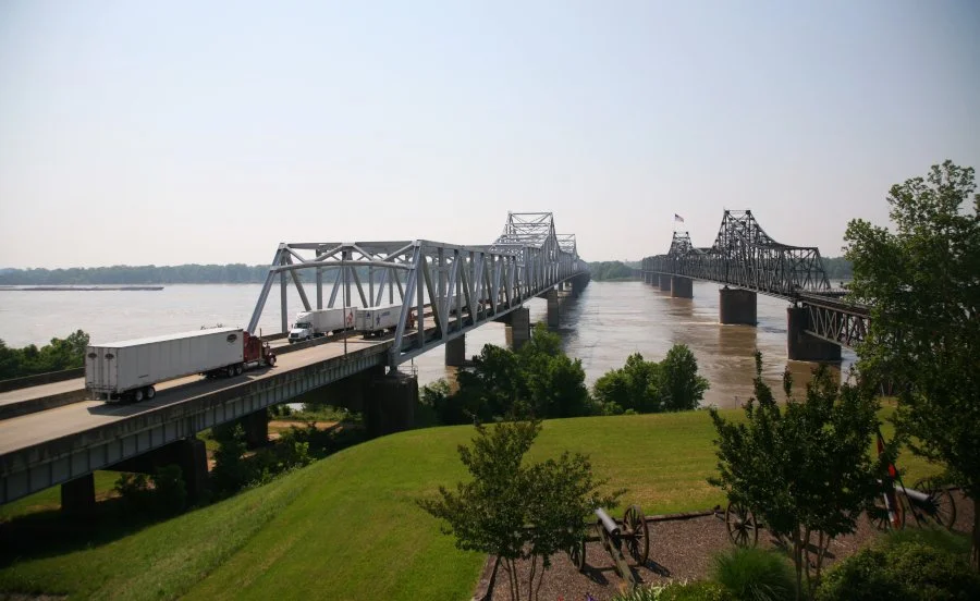 Mayors Say River Bridges Need Assessment to Escape Fate of Key Bridge