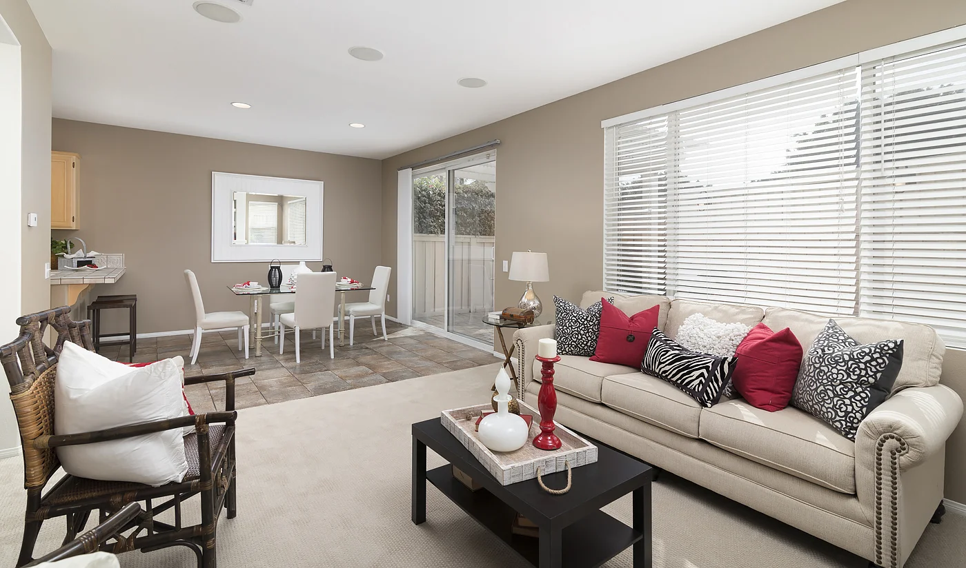 633 Ambrose Ln_0043.jpg