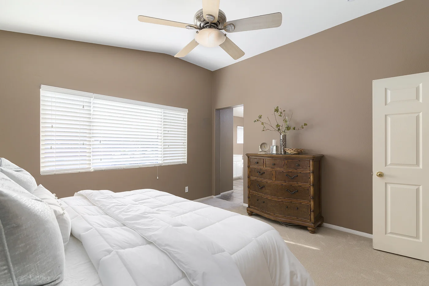 633 Ambrose Ln_0331.jpg