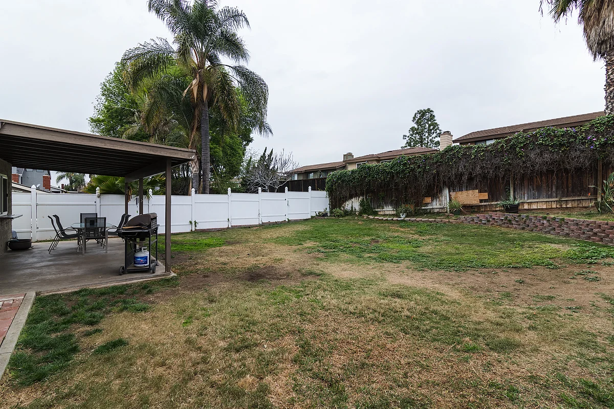 17351 Marda Ave_0338-HDR.jpg