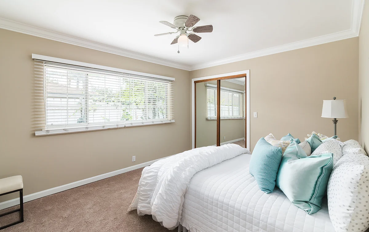 14041 Livingston St_0442.jpg