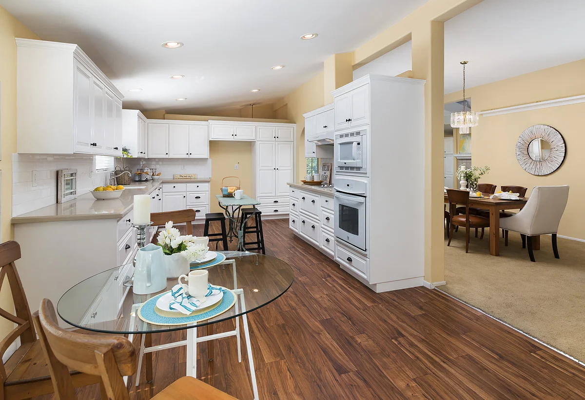 5200 Irvine Blvd_0097.jpg