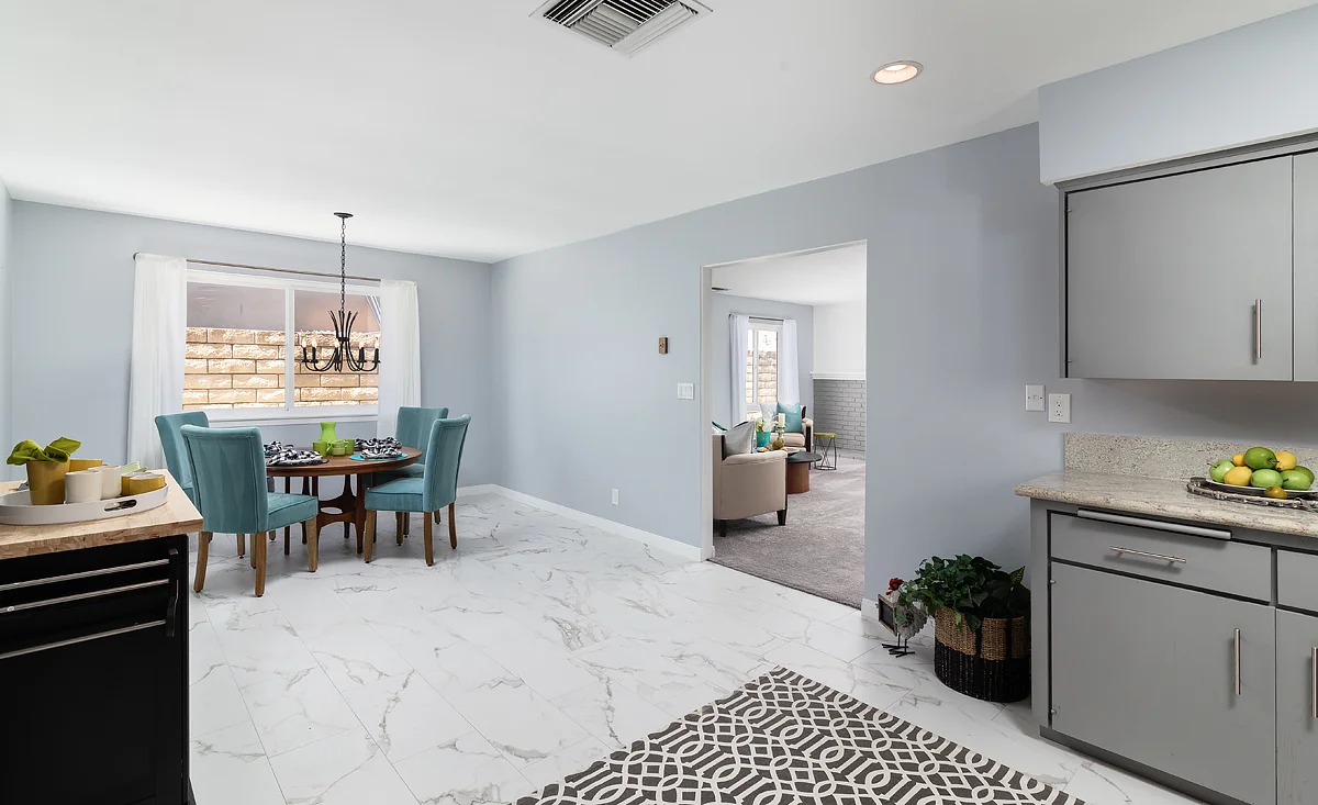 3213 East Locust Avenue_0123.jpg