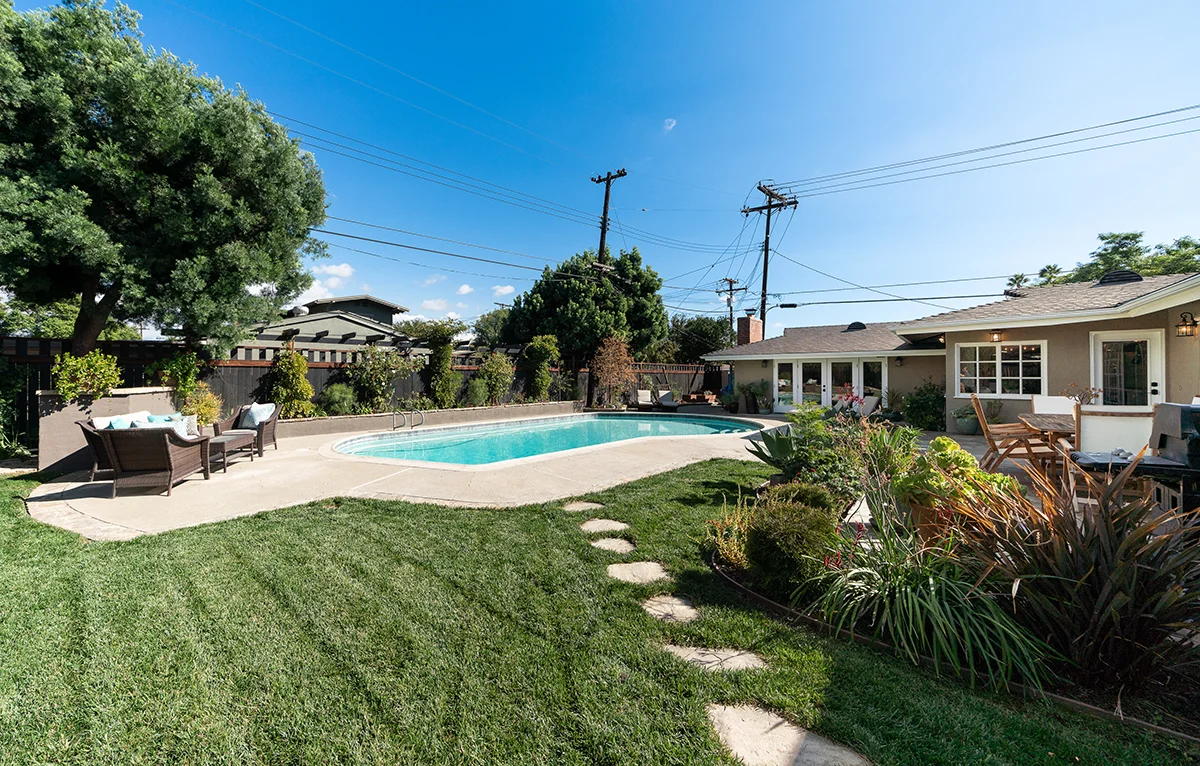 13442 Flint Dr_0529-HDR.jpg