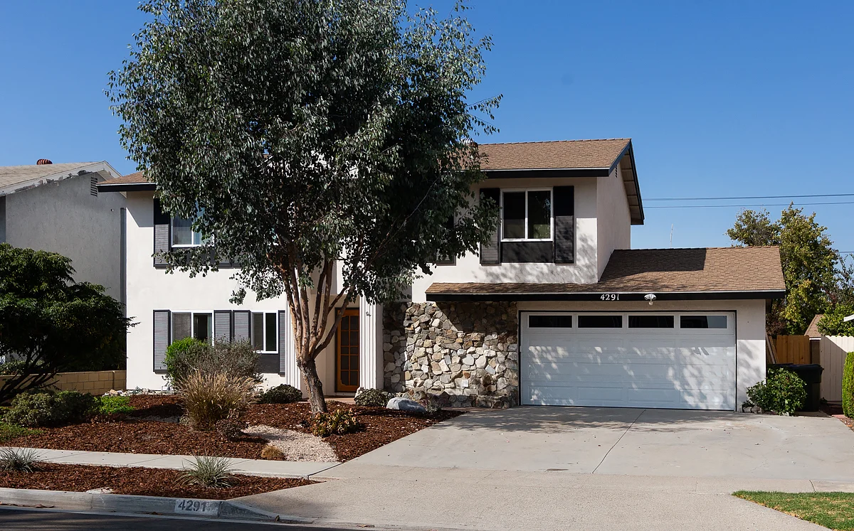 4291 Marion Ave_0008.jpg