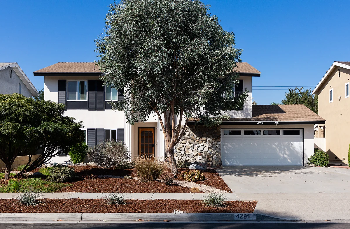 4291 Marion Ave_0003.jpg