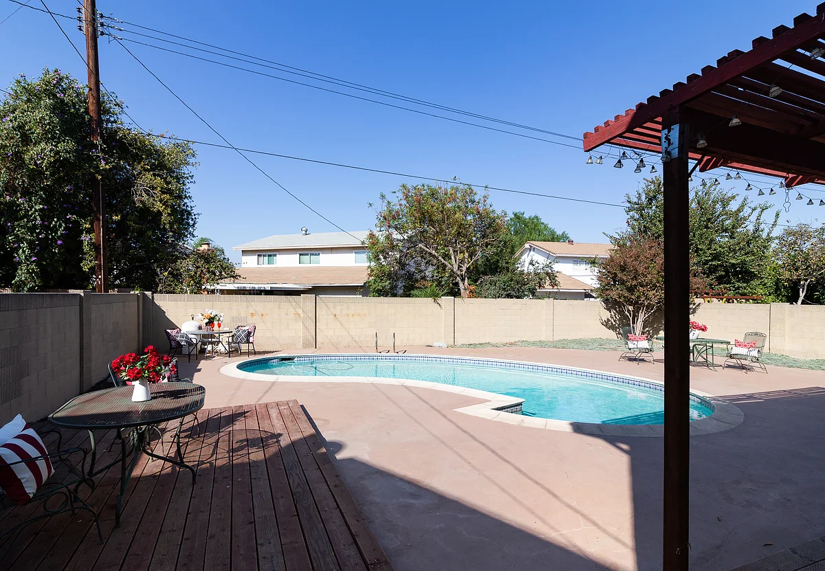 4291 Marion Ave_0042.jpg