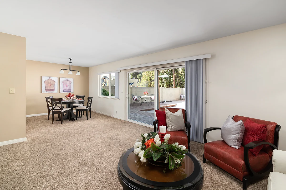 4291 Marion Ave_0178.jpg
