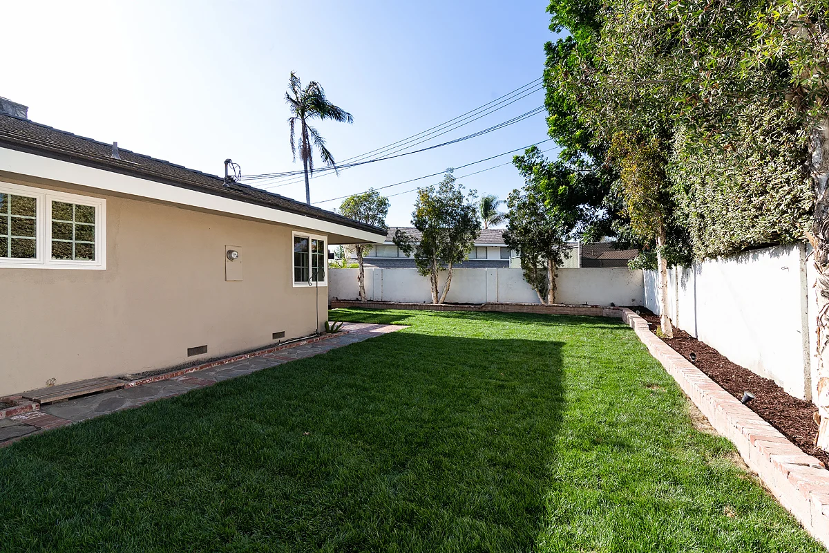 13631 Carlsbad Dr_0262.jpg