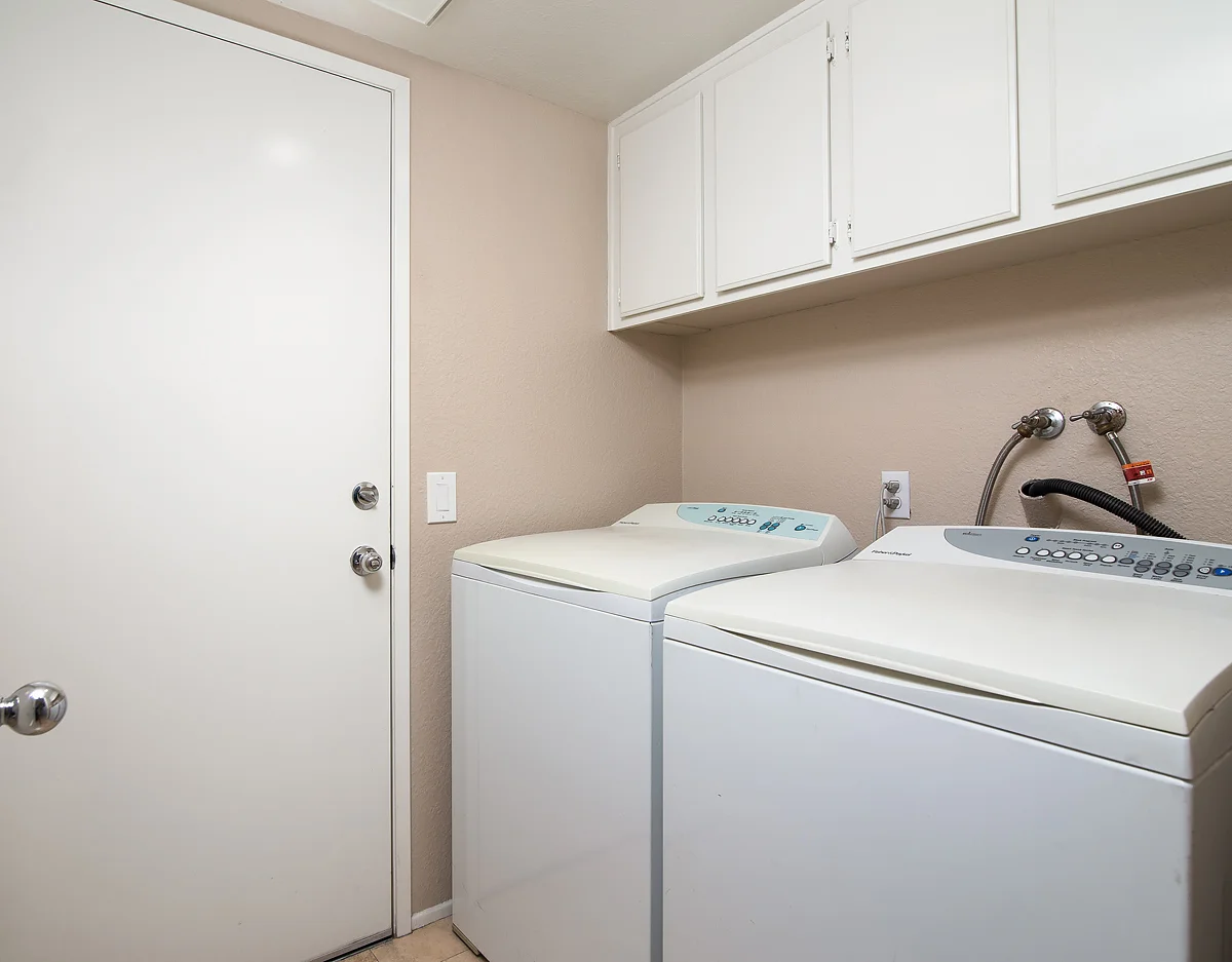 13981 Valley View Ln_0255.jpg