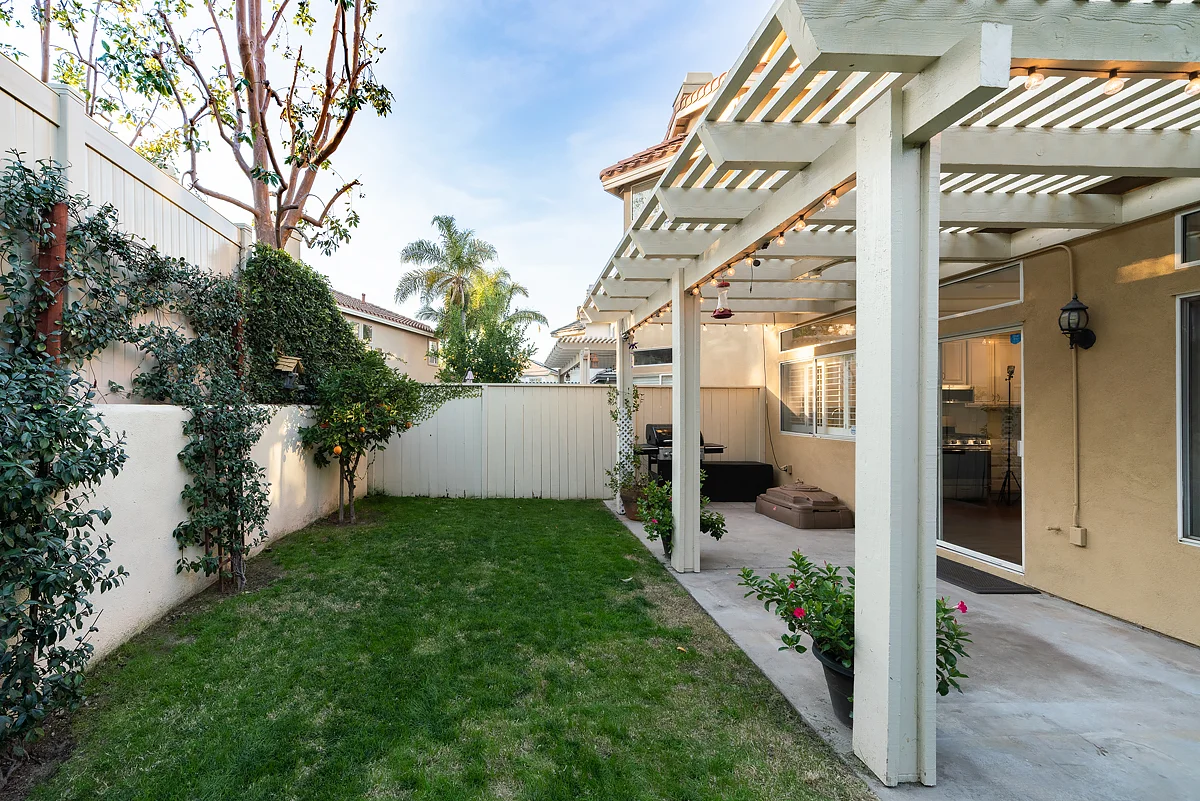 943 S Flintridge Way_0419-HDR.jpg