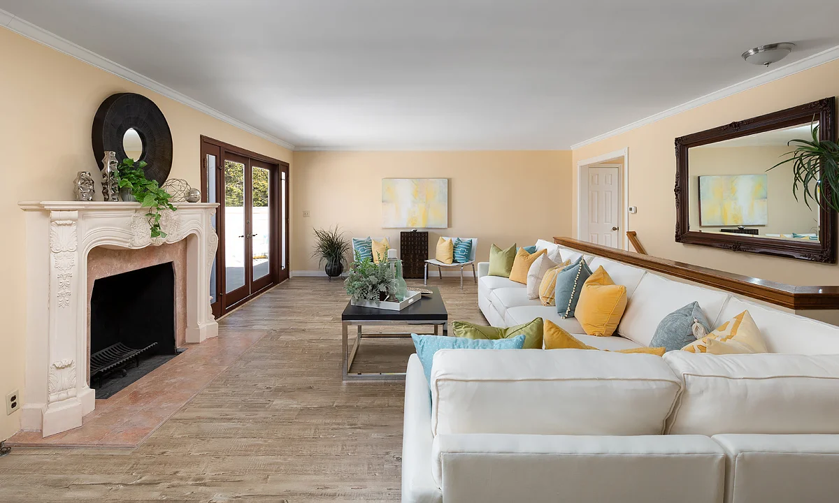 1662 Foothill Blvd_0321.jpg