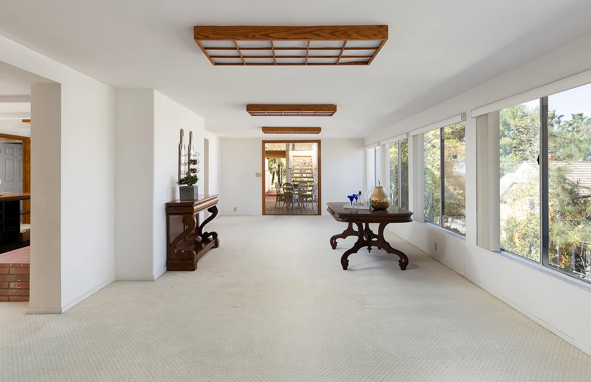 1662 Foothill Blvd_0106.jpg