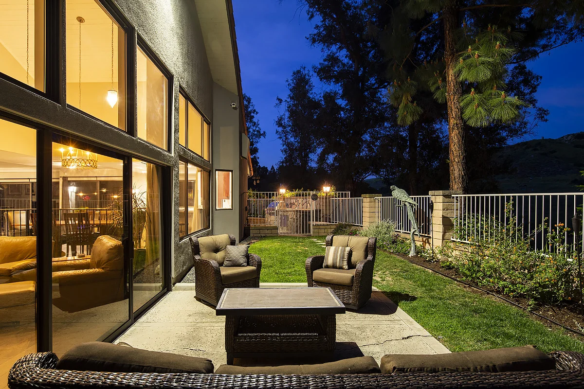4_10189 Overhill Dr_2178-HDR.jpg