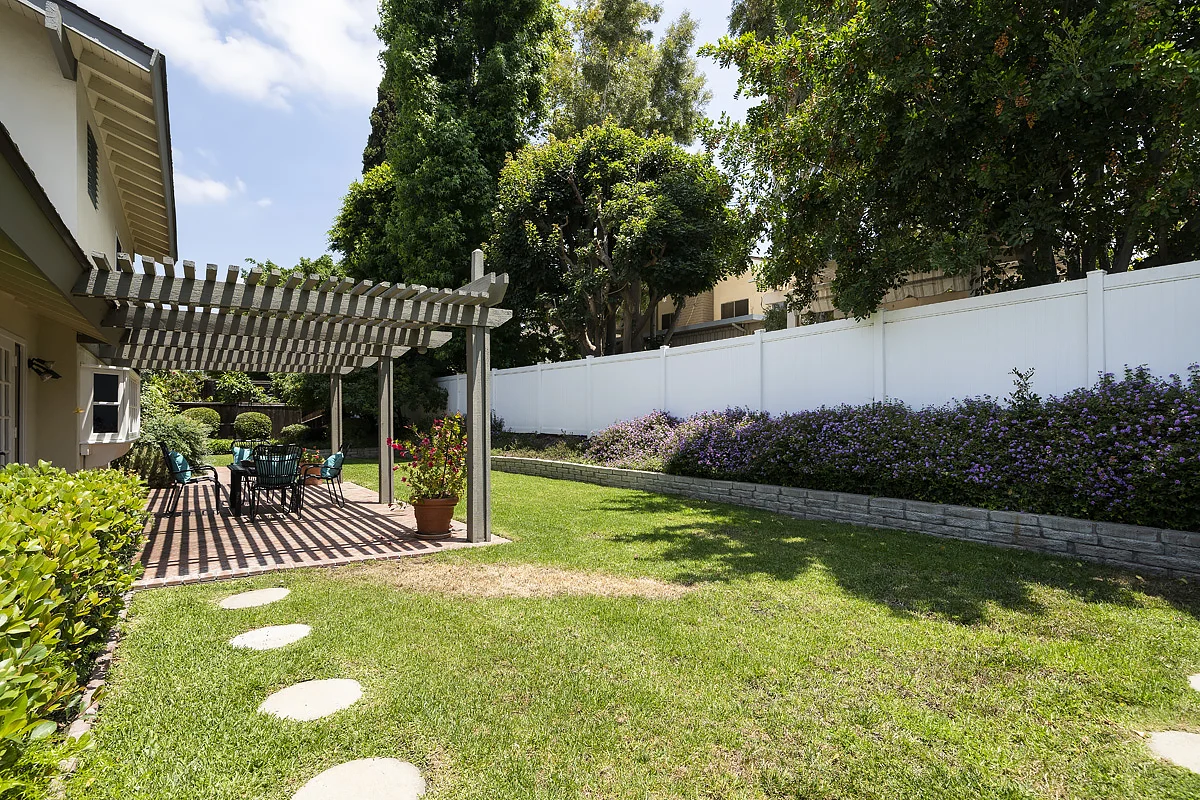 13672 Tea House St_0282.jpg