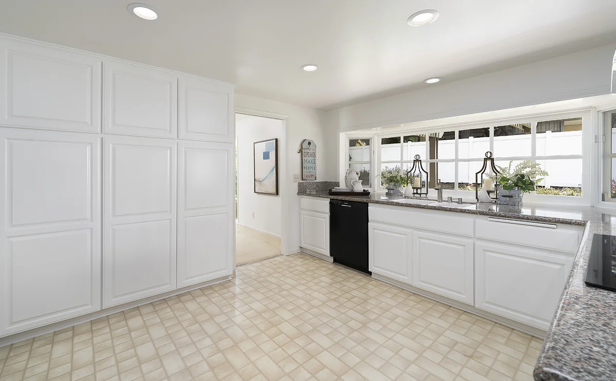 13672 Tea House St_2045.jpg
