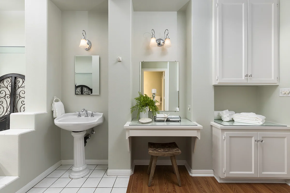 250 Pacific St_0092.jpg