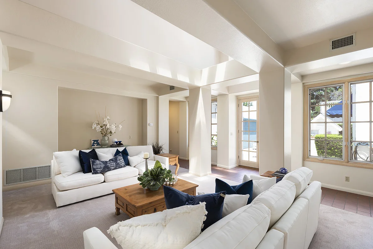 250 Pacific St_0269-HDR.jpg