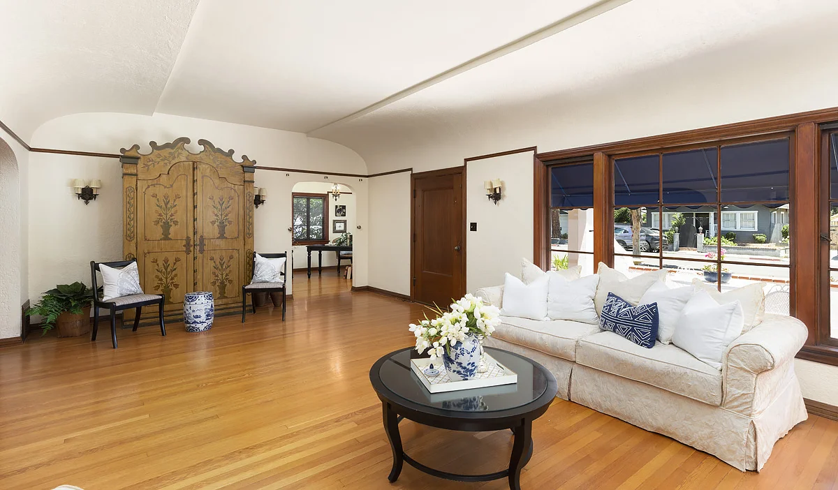 250 Pacific St_0487.jpg