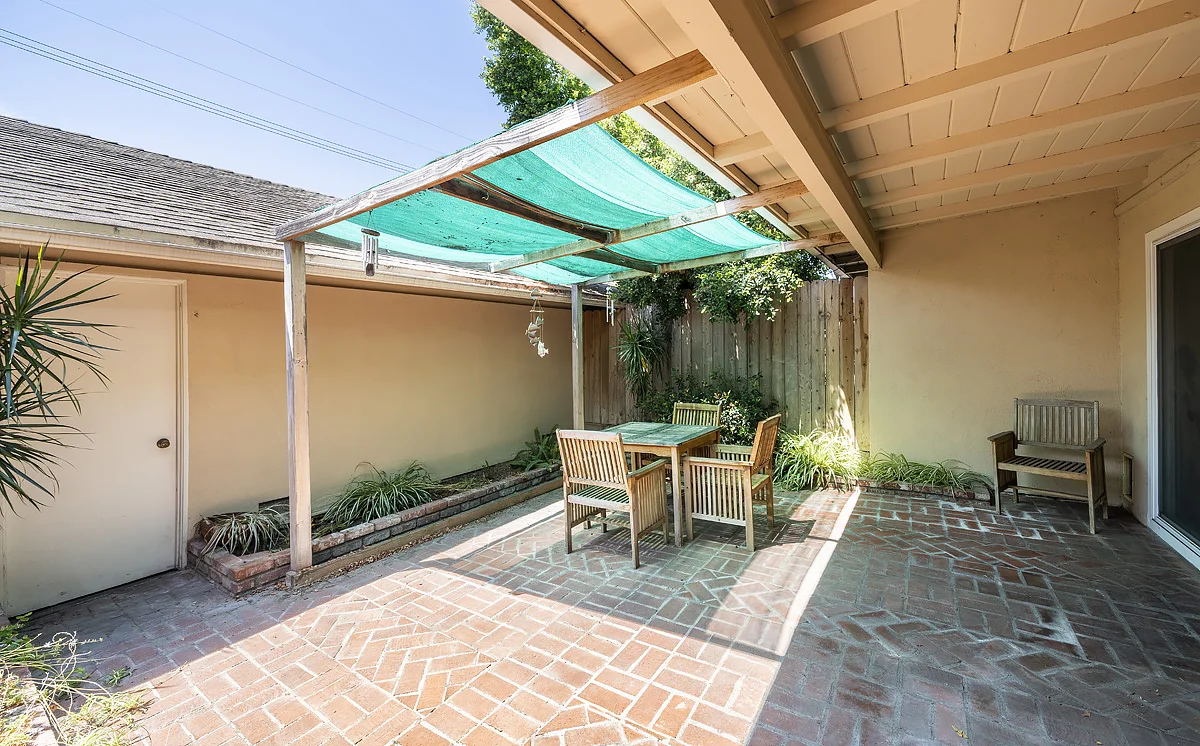 17256 Nisson Rd_1403-HDR.jpg