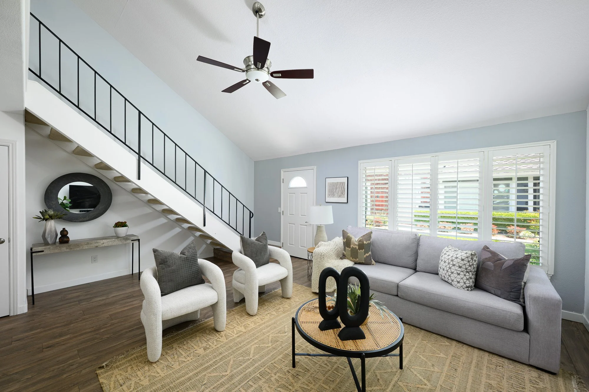2334 Richmond Way_006.jpg
