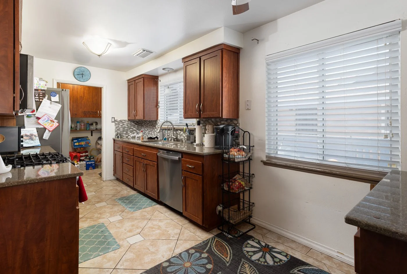 8073 Cactus Cir 0274.jpg