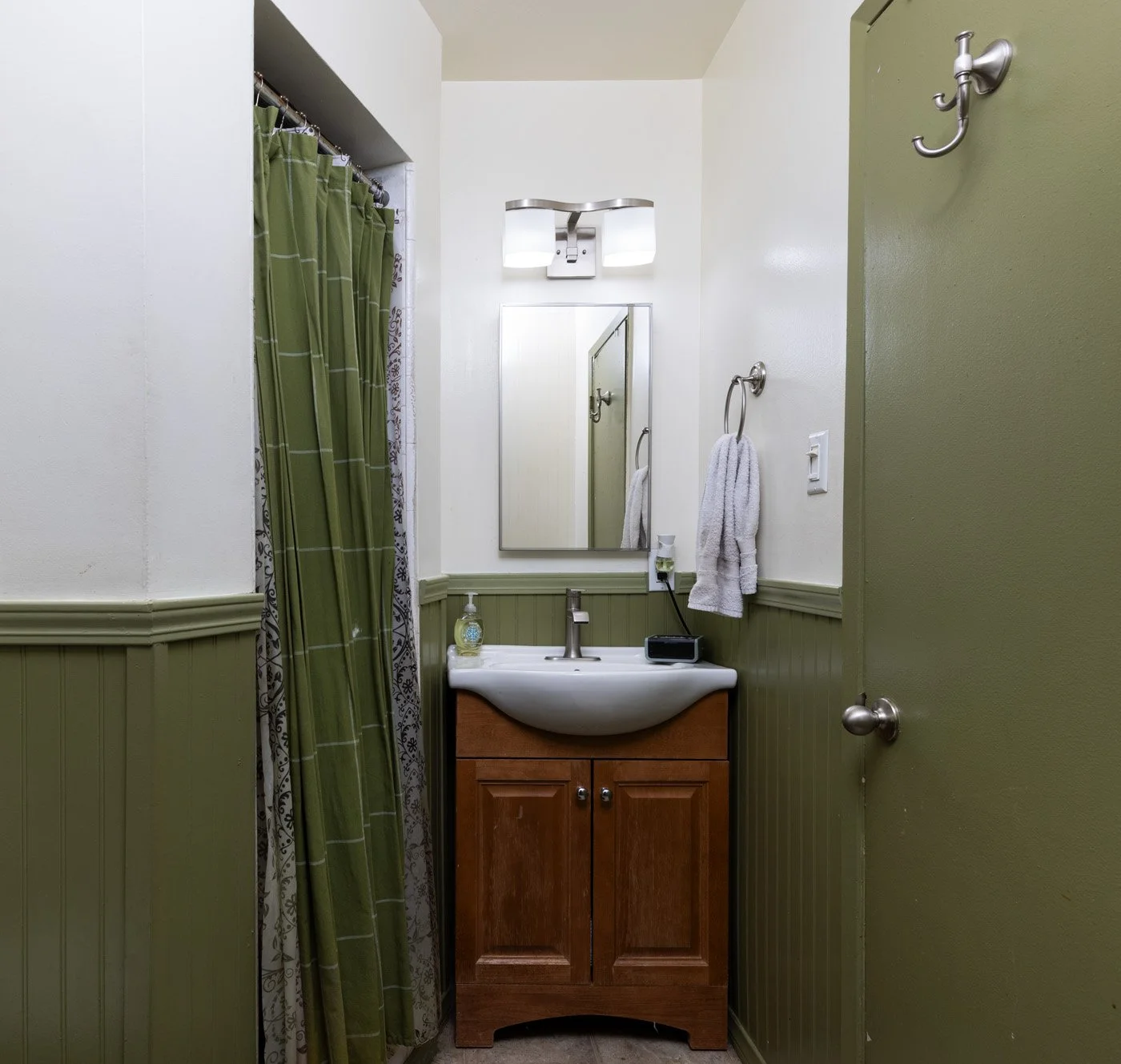 8073 Cactus Cir 0280.jpg
