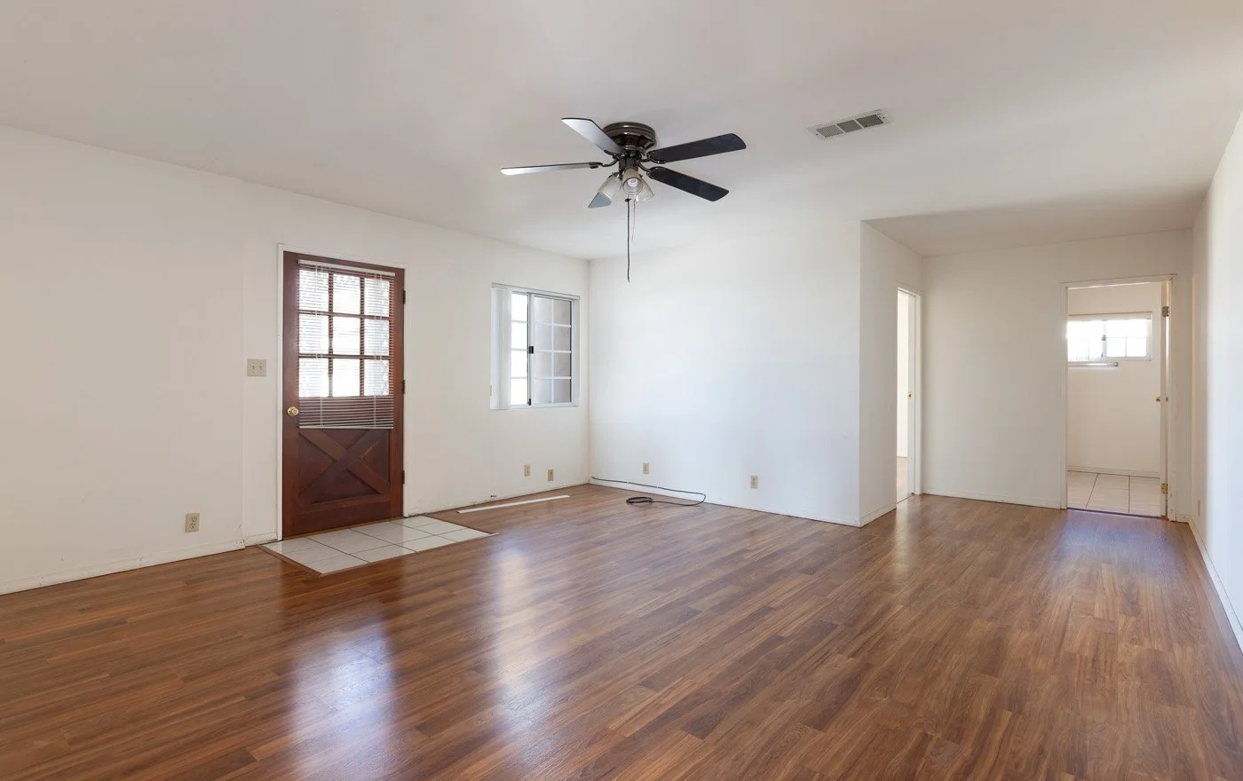 11211 Newport Ave 0240.jpg