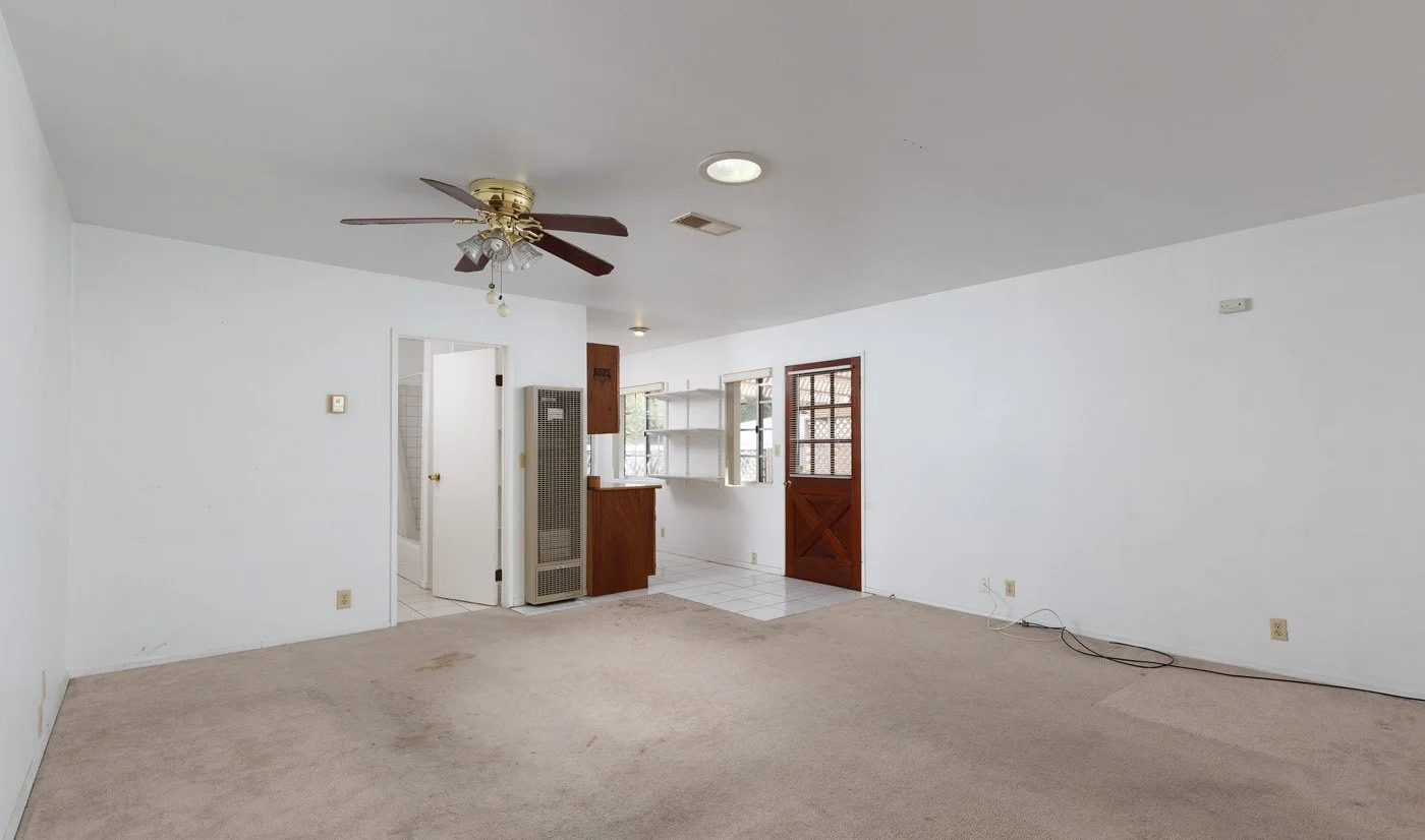 11211 Newport Ave 0250.jpg