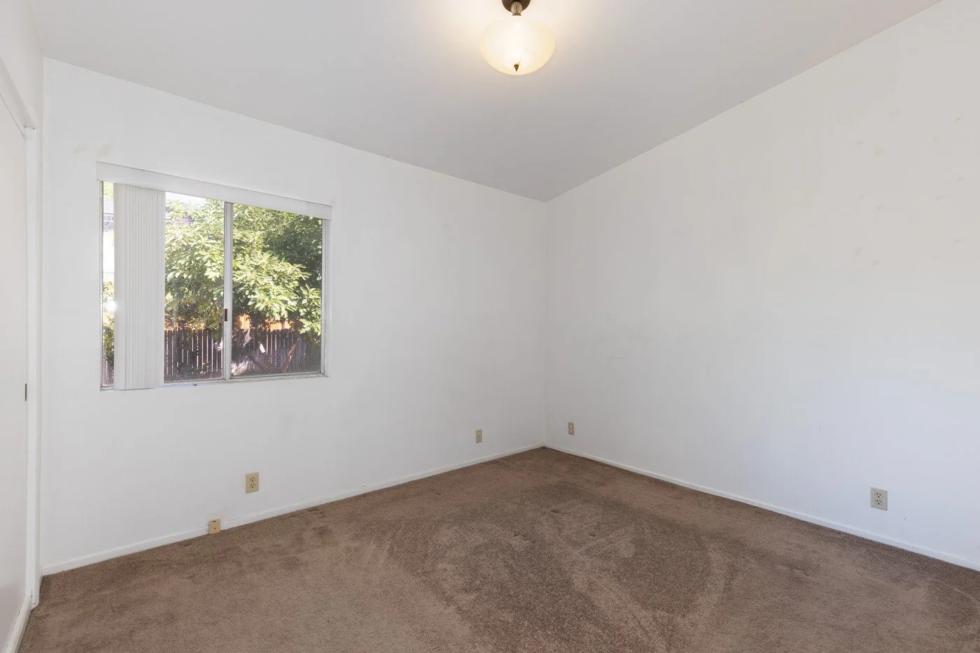 11211 Newport Ave 0255.jpg