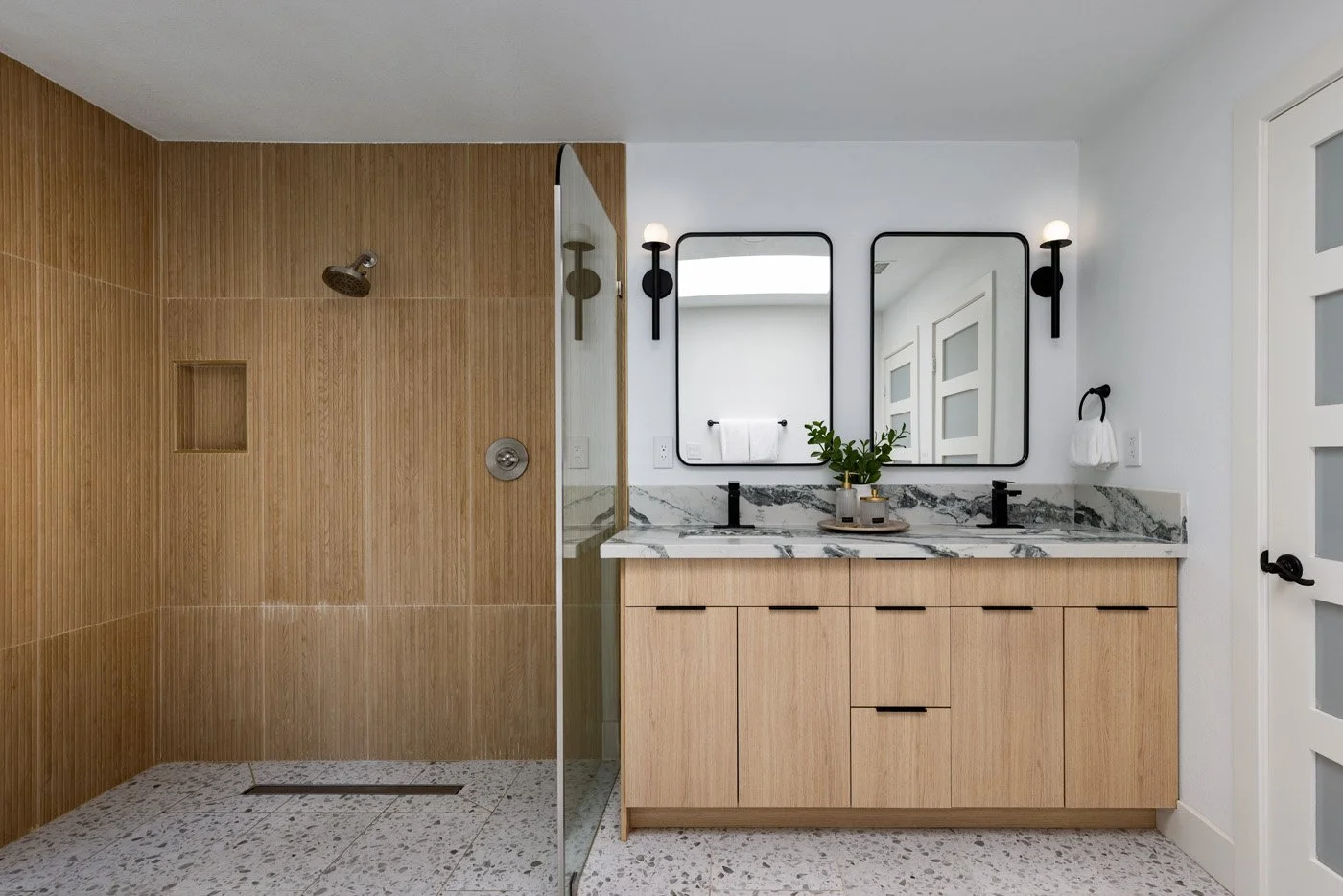 10141 Overhill Dr 0191.jpg