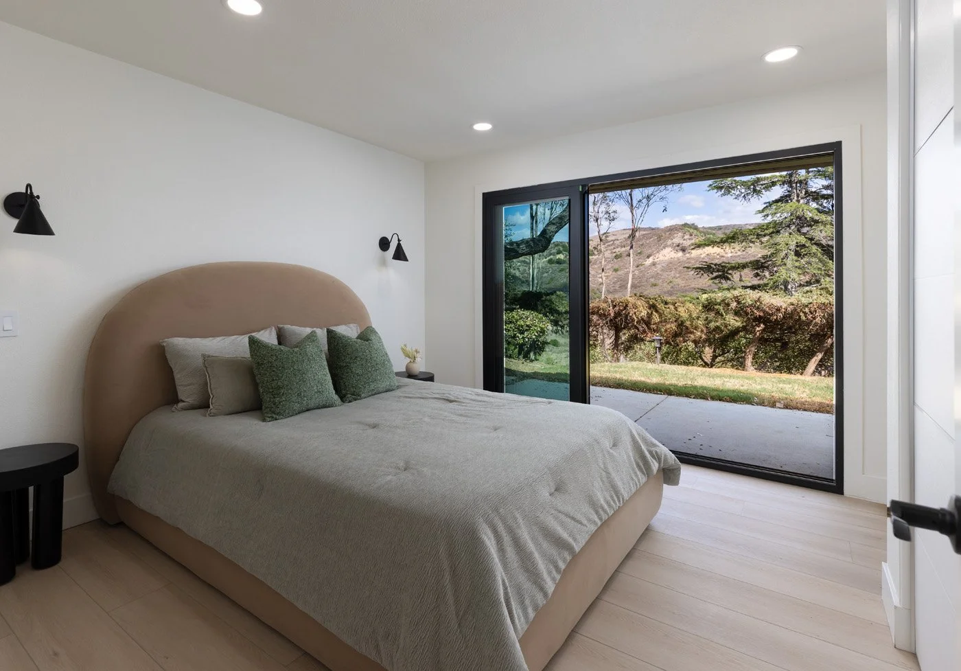 10141 Overhill Dr 0206.jpg