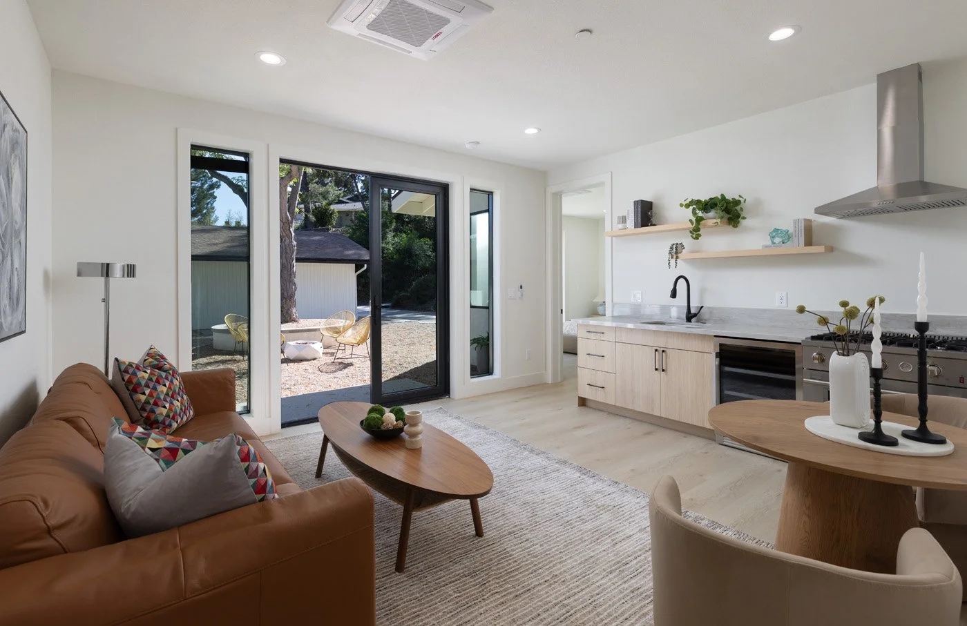 10141 Overhill Dr 0213.jpg