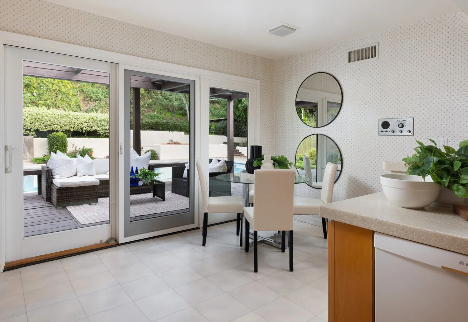 1161 Hyde Park Dr 0254.jpg