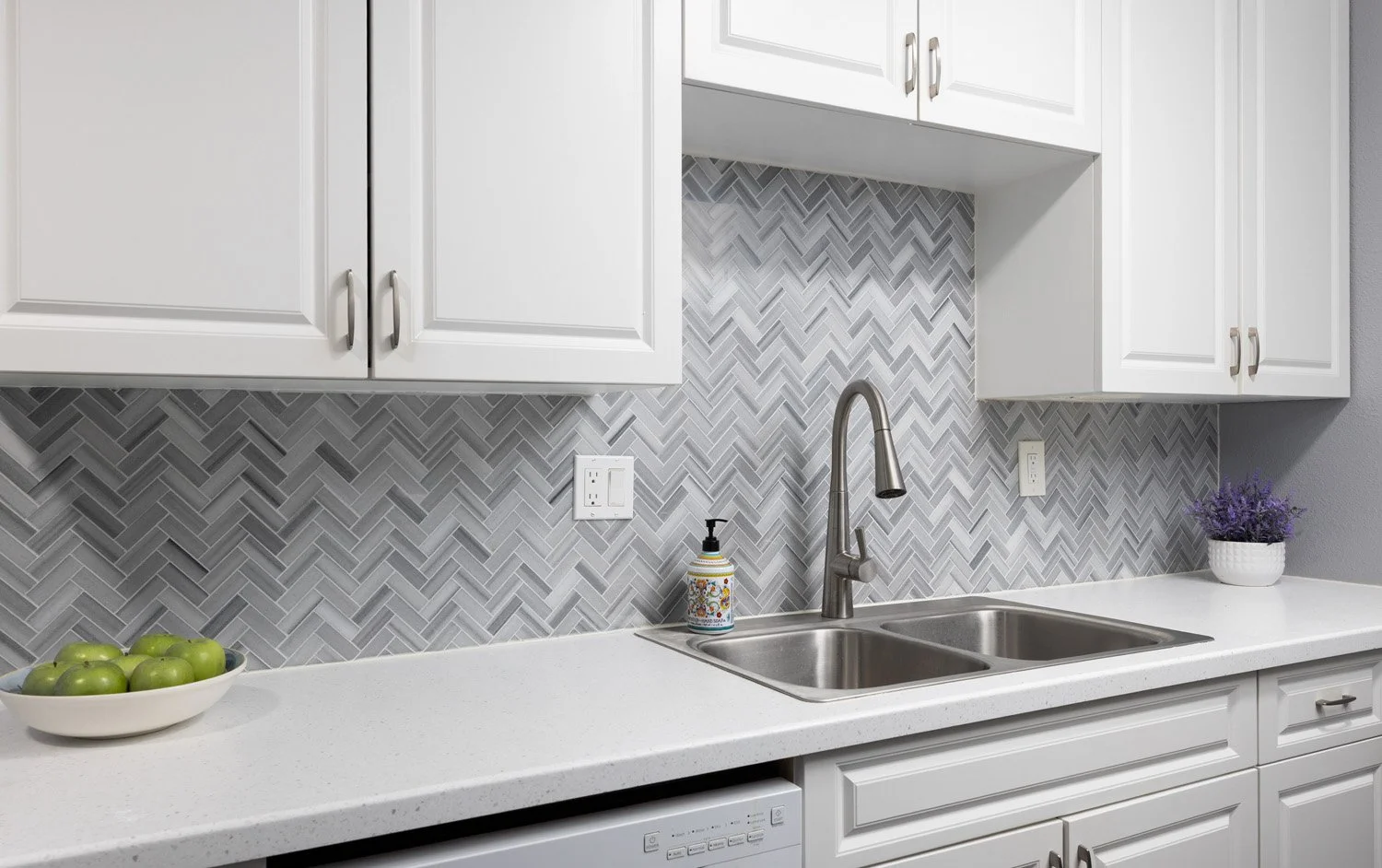 1000 W MacArthur Blvd_3506.jpg