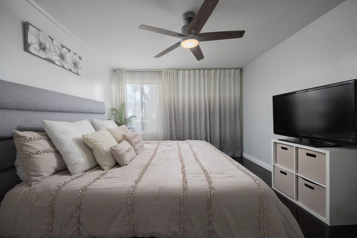 1000 W MacArthur Blvd_3562.jpg