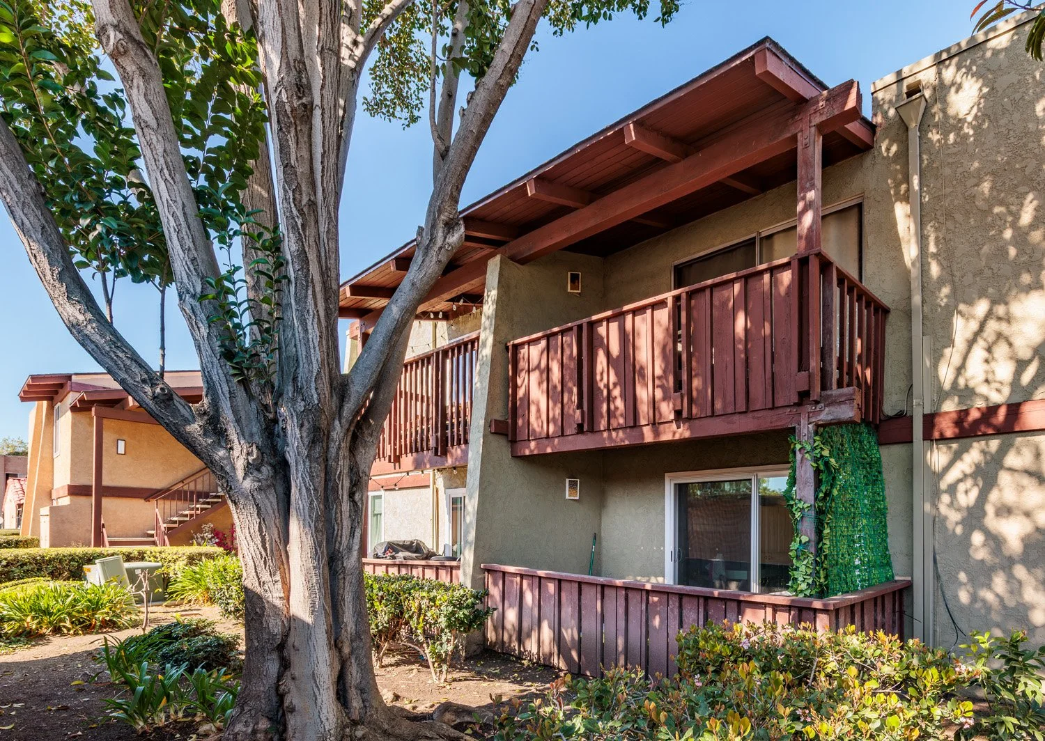 1000 W MacArthur Blvd_3607.jpg