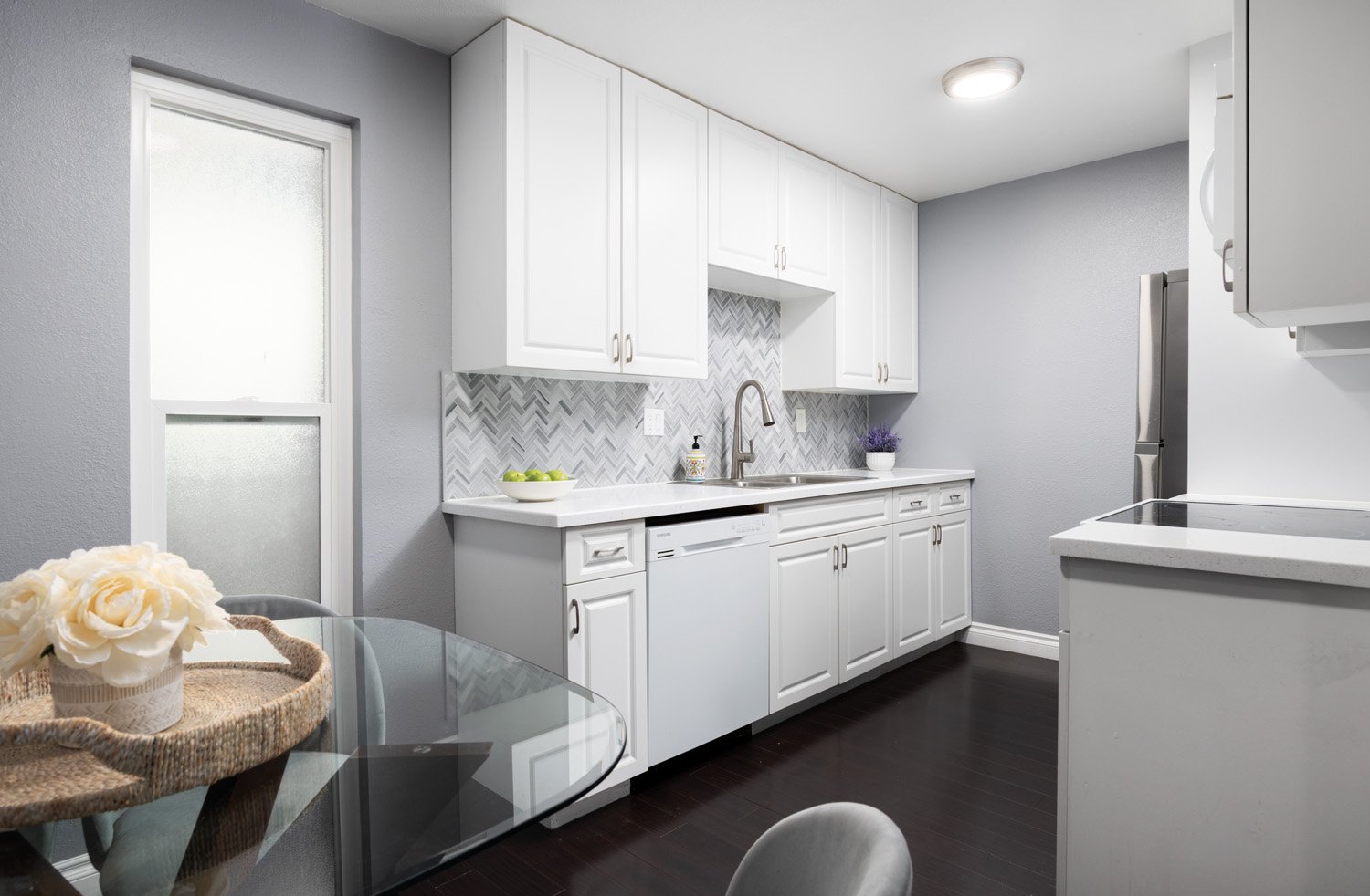 1000 W MacArthur Blvd_3475.jpg