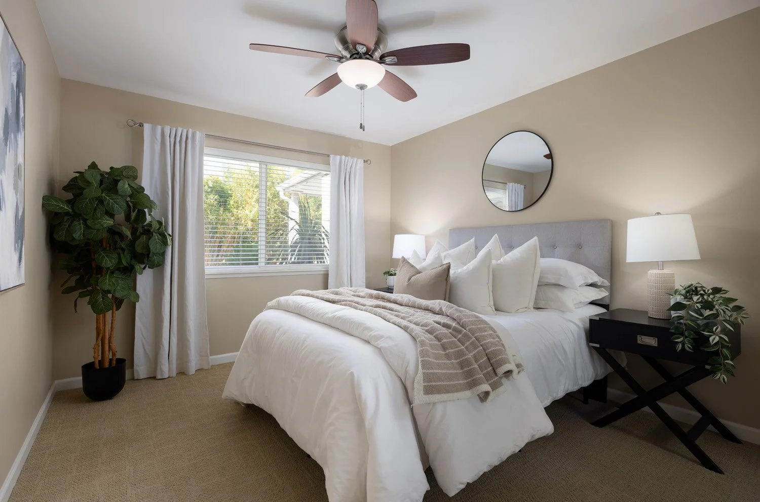 1032 St John Pl 0958.jpg