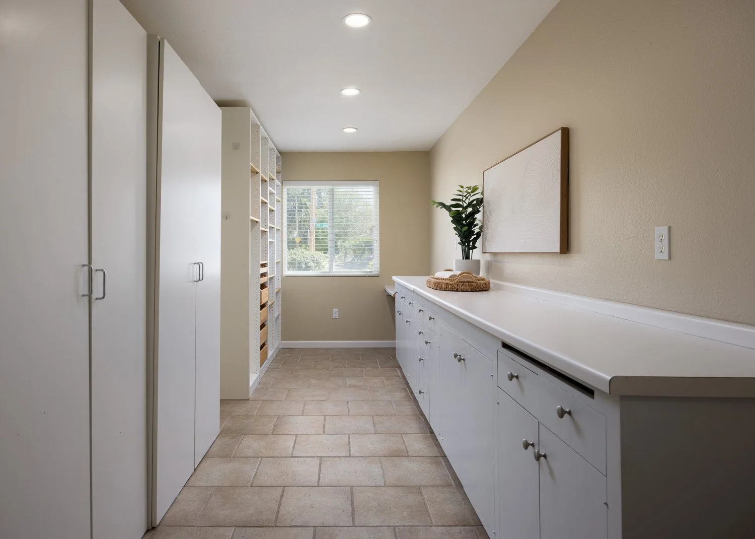 1032 St John Pl 0962.jpg