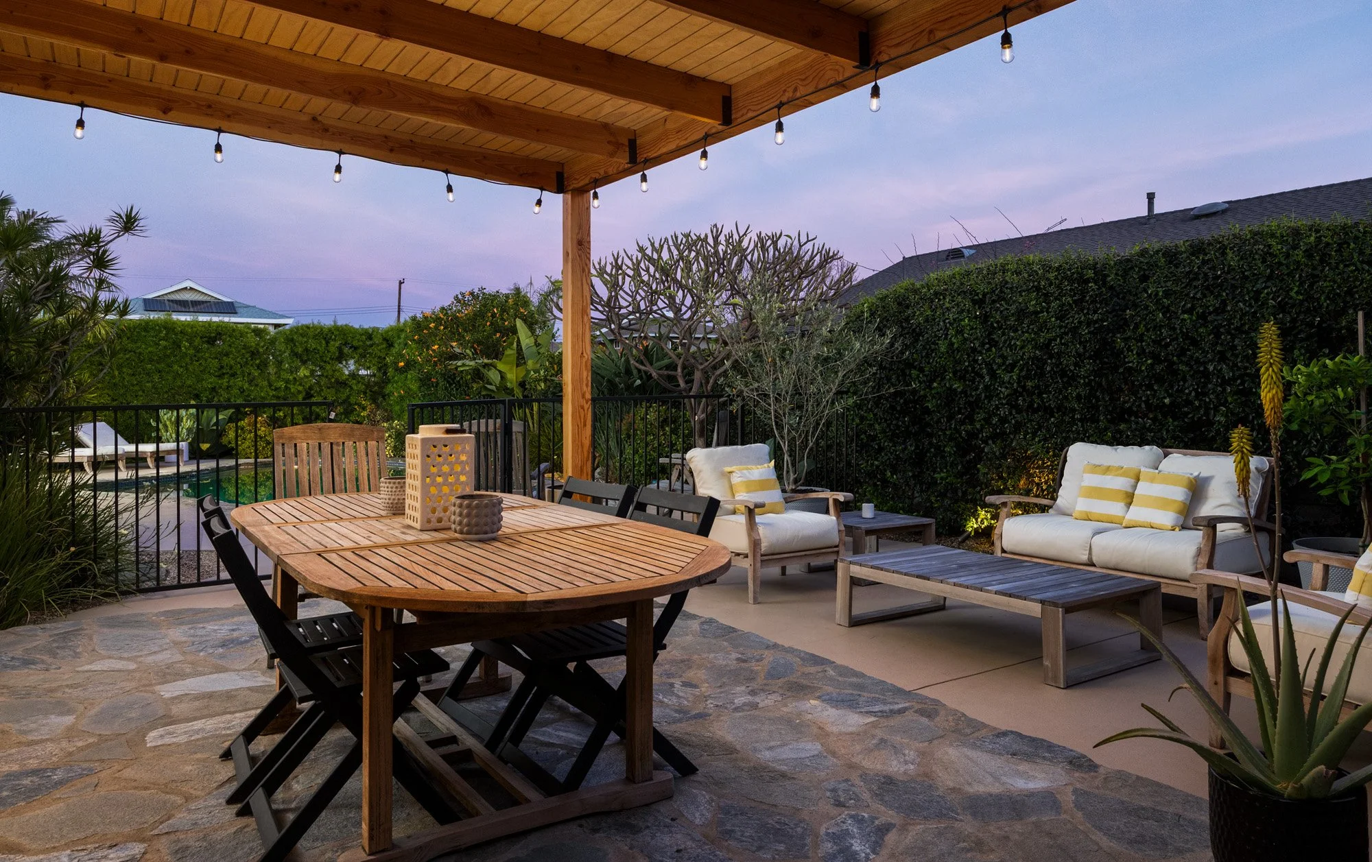 13392 Farmington Rd 0007.jpg