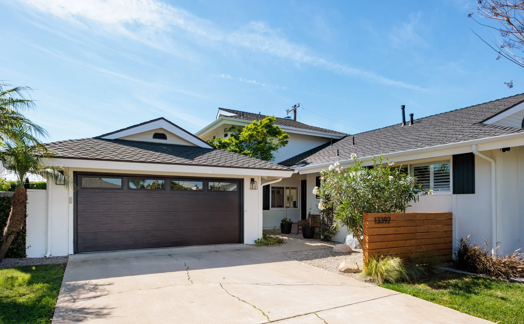 13392 Farmington Rd 0013.jpg