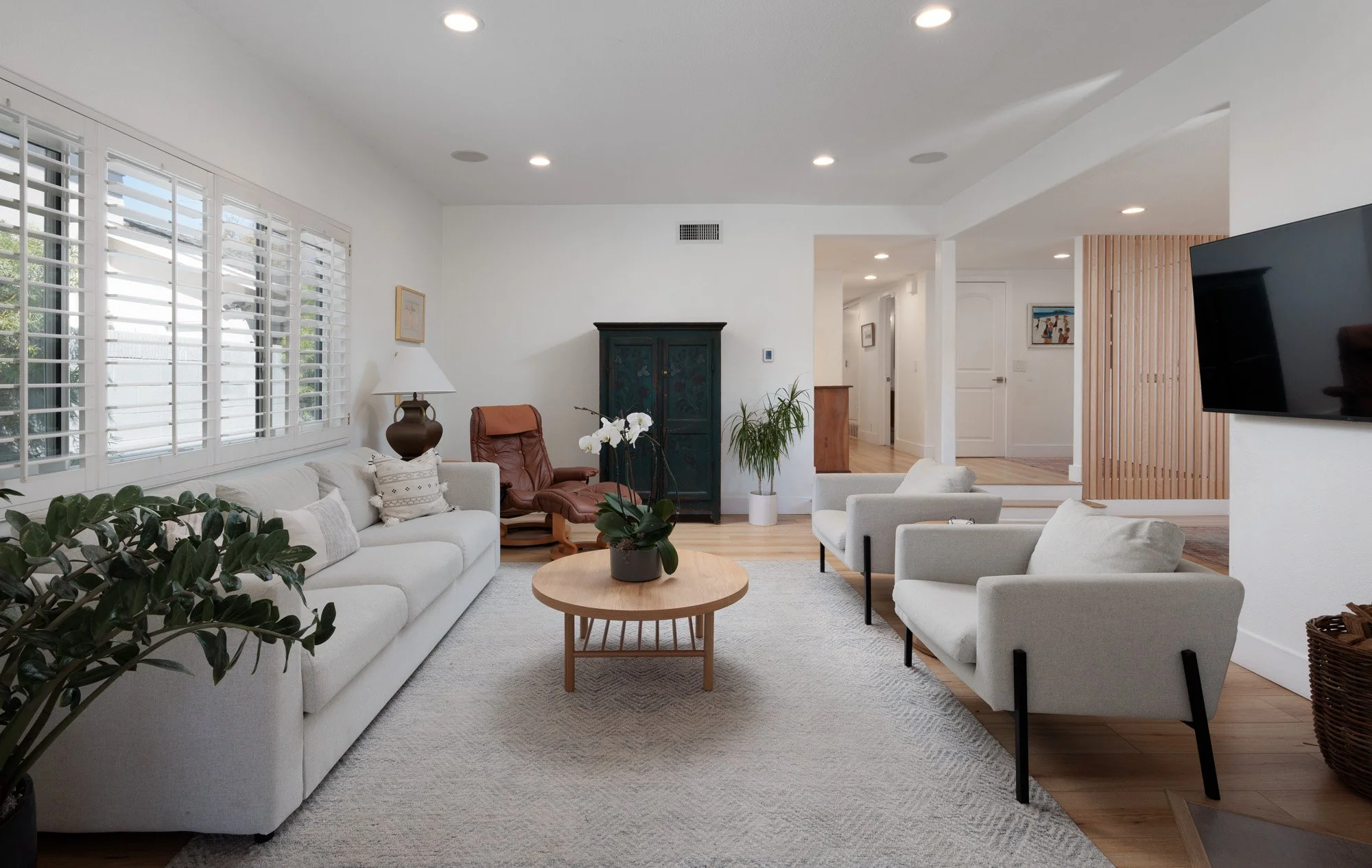 13392 Farmington Rd 0016.jpg