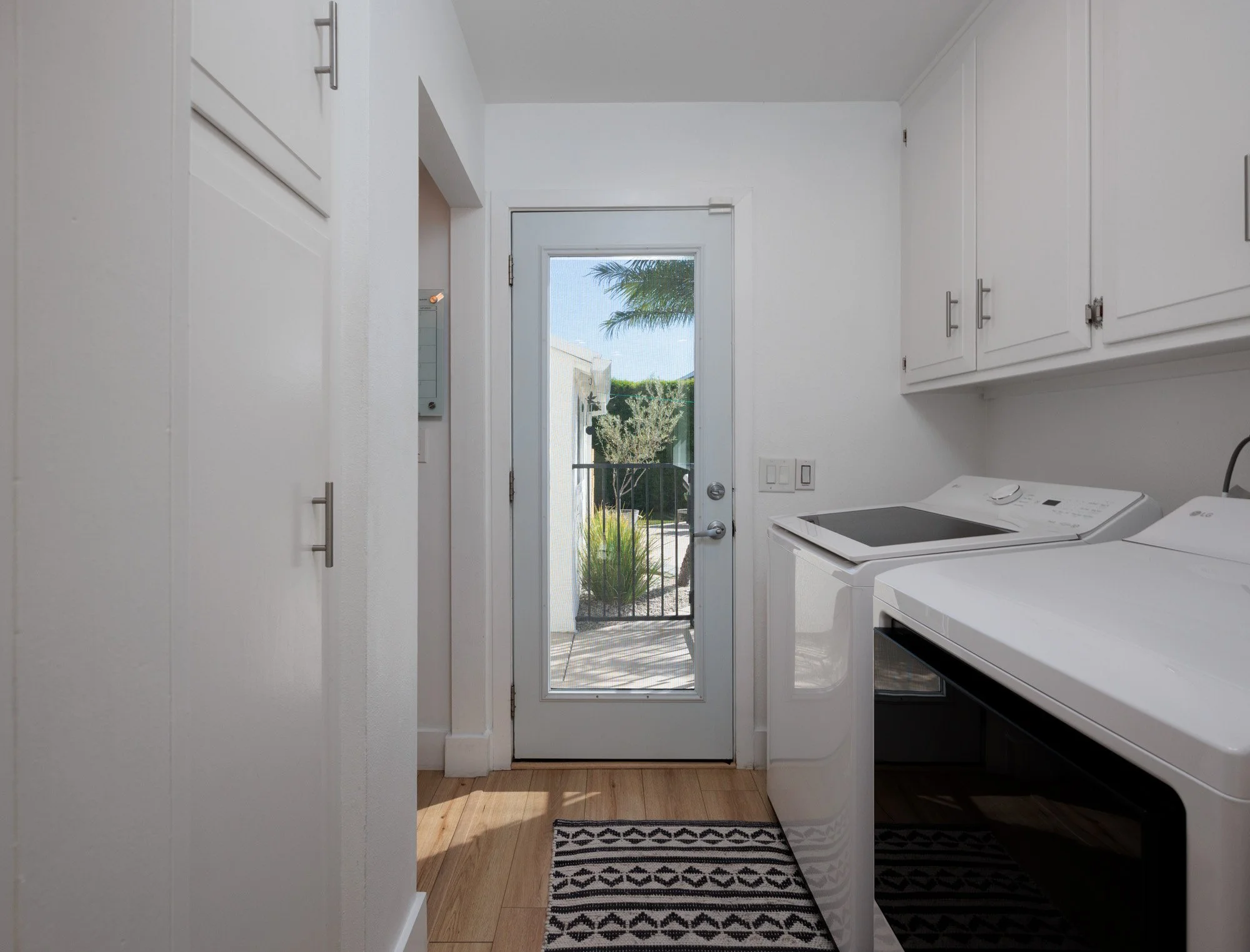 13392 Farmington Rd 0028.jpg