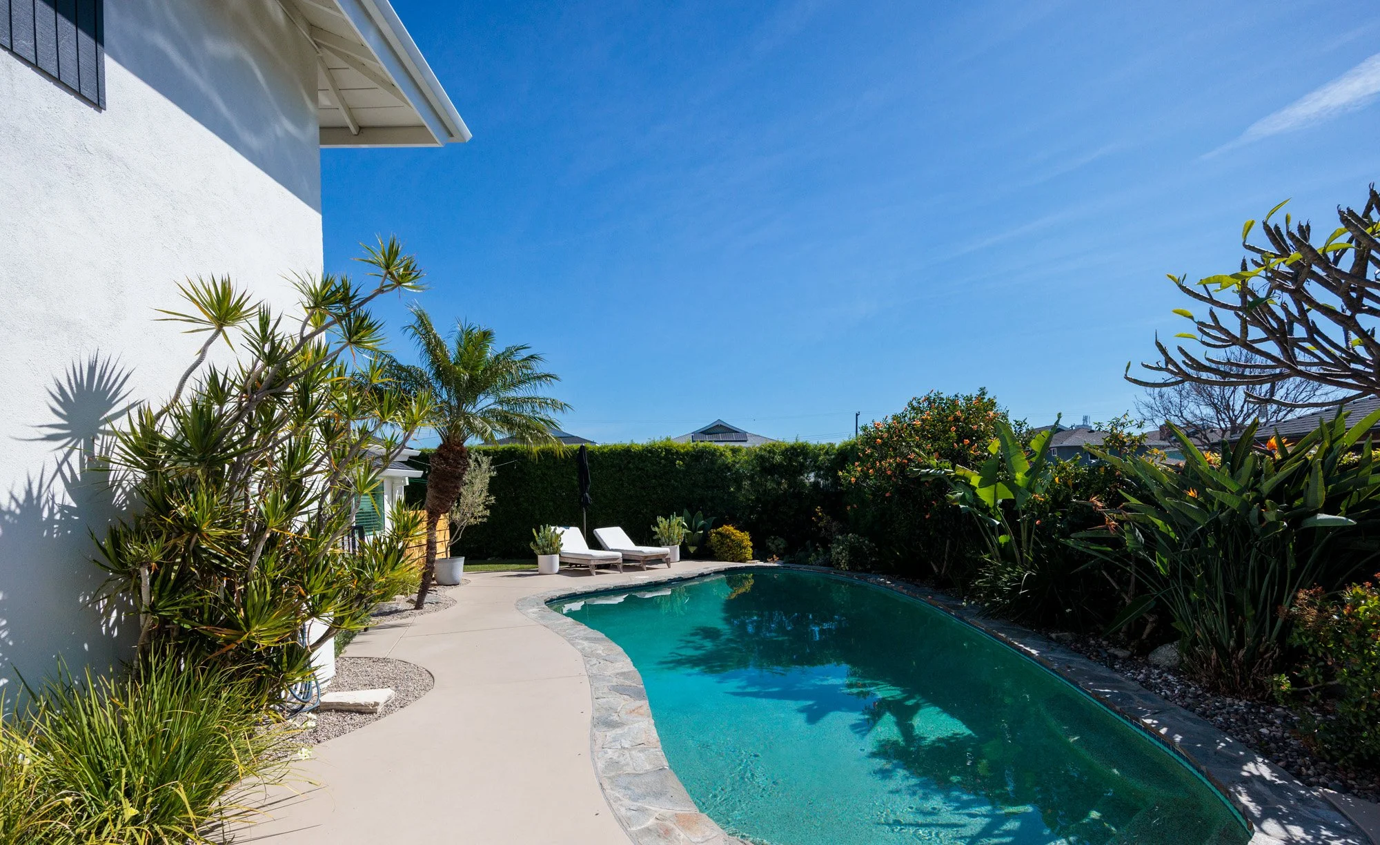 13392 Farmington Rd 0040.jpg