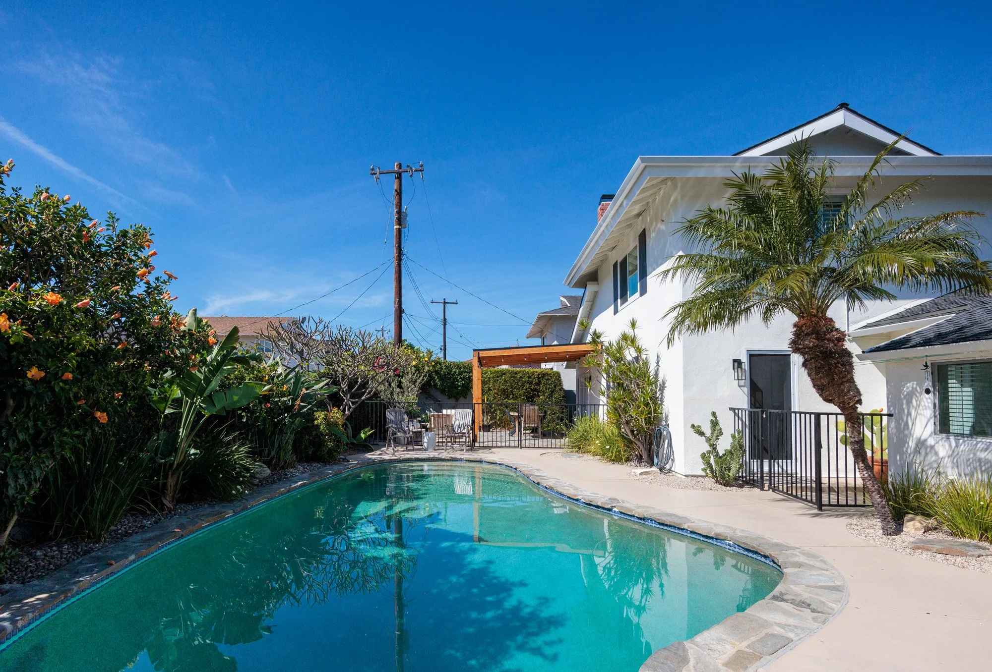 13392 Farmington Rd 0042.jpg