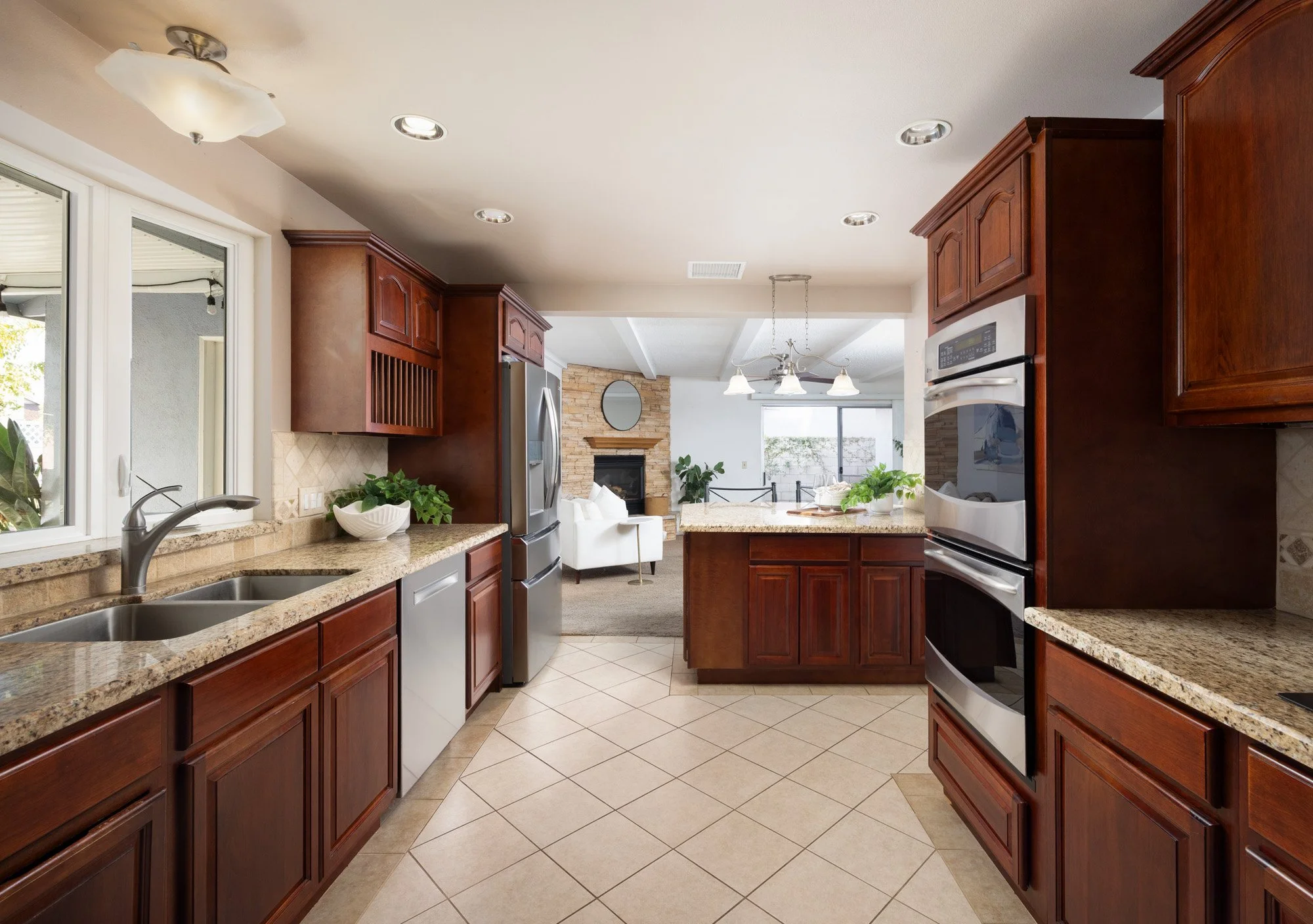 4341 E Bainbridge Ave 0468.jpg