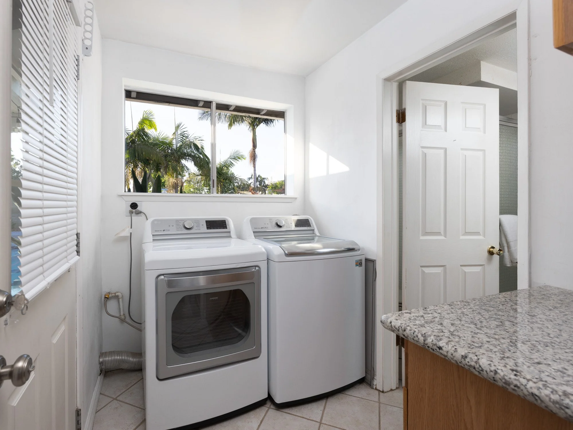 4341 E Bainbridge Ave 0472.jpg